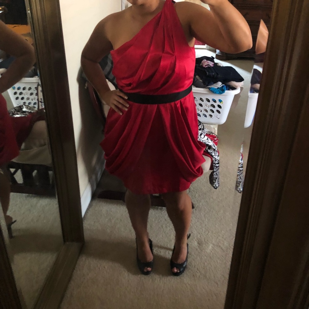 Red party dress
